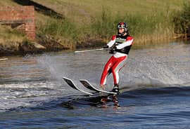 Водные лыжи